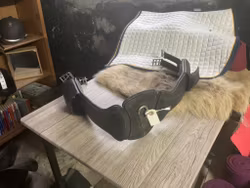 JH sadelgjord,svart,går att ändra storlek 115-145 cm