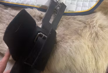 JH sadelgjord,svart,går att ändra storlek 115-145 cm