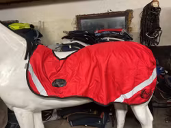 Capriole skrittäcke, f