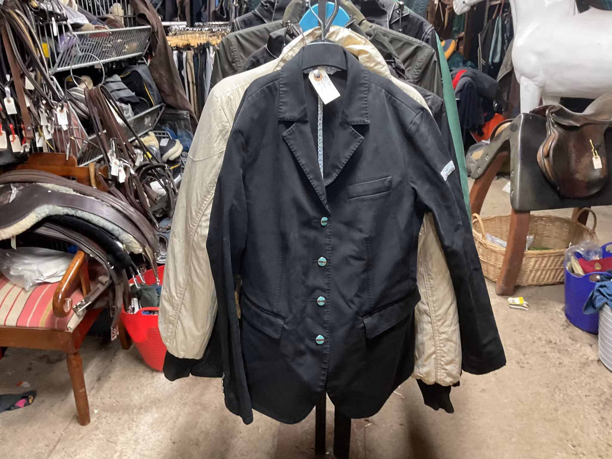 Animo kavaj,svart,d-36