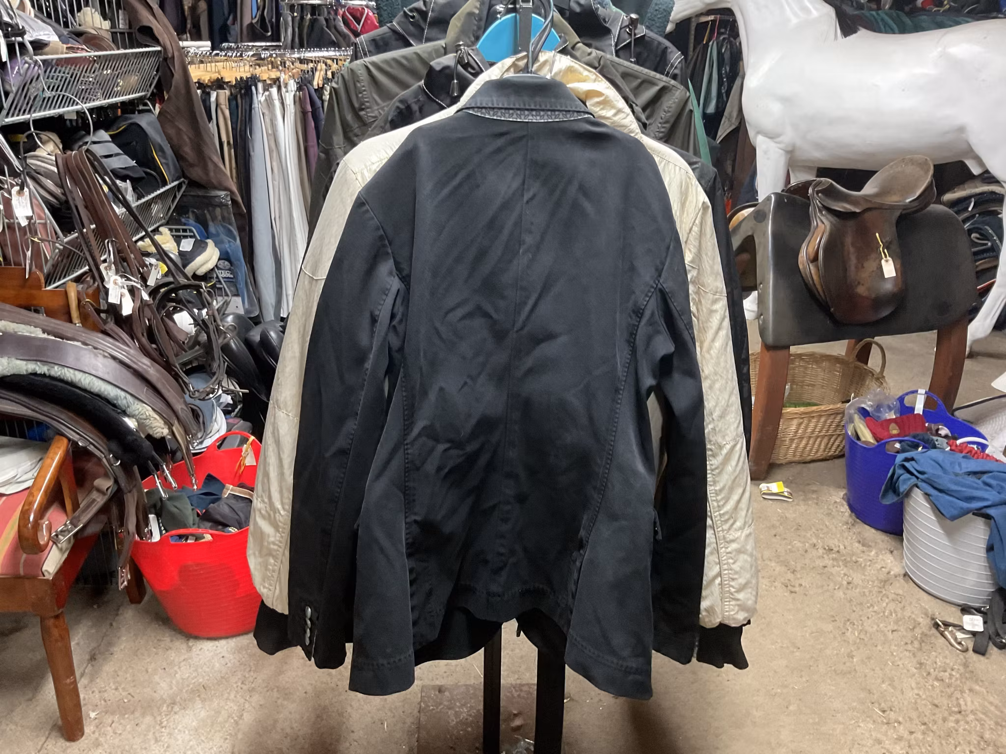 Animo kavaj,svart,d-36