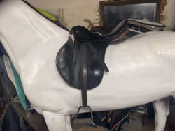 Passier sadel,16”, N, inkl stigläder och stigbyglar