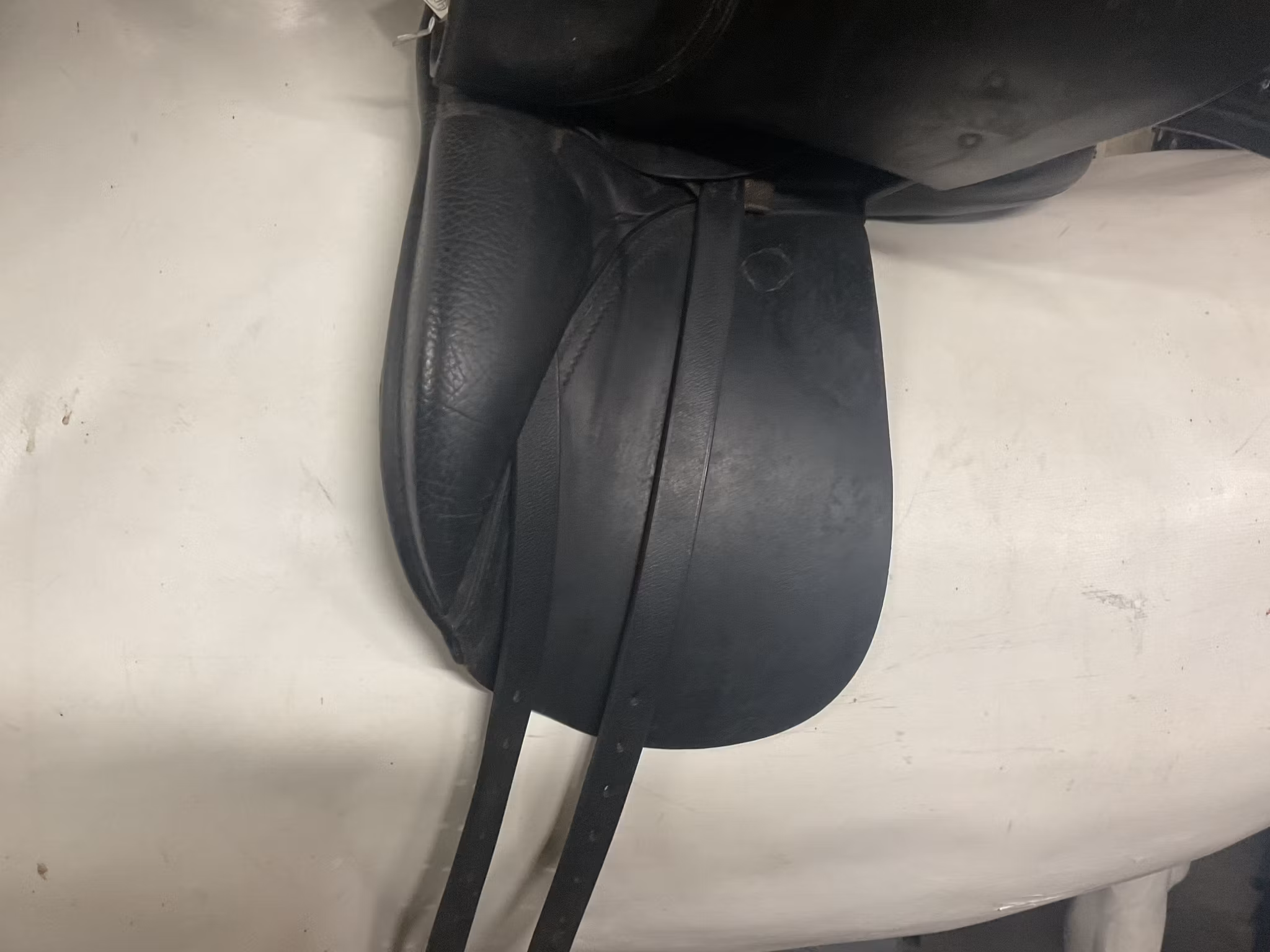 Passier grand gilbert,dressyrsadel,svart, 16,5”,N,inkl stigläder och stigläder