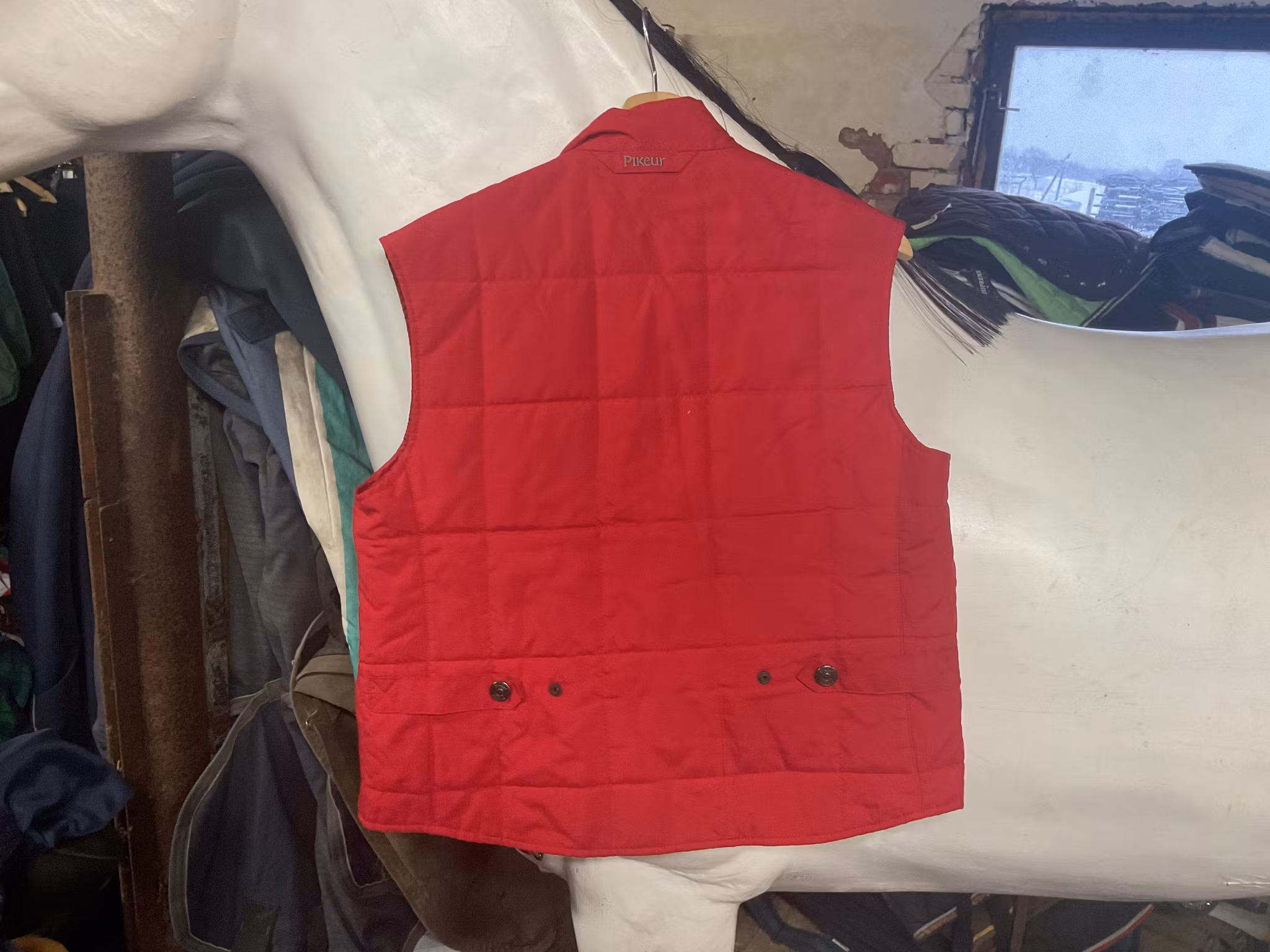 Pikeur väst,röd,ital.40 L