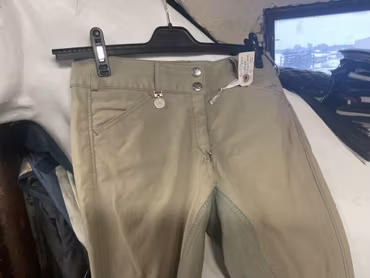 Pikeur helskodda ridbyxor,beige,stl 84