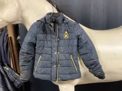 Active jacka,blå,fattas ludd i kapuschongen,stl 146/152