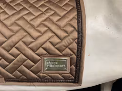 Skara hästsports schabrak,brunt,f