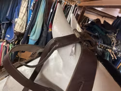 Körhuvudlag,brunt,lite slitet,p