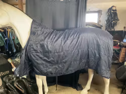 Trinity liner,155 cm,ngt litet hål,100 gr