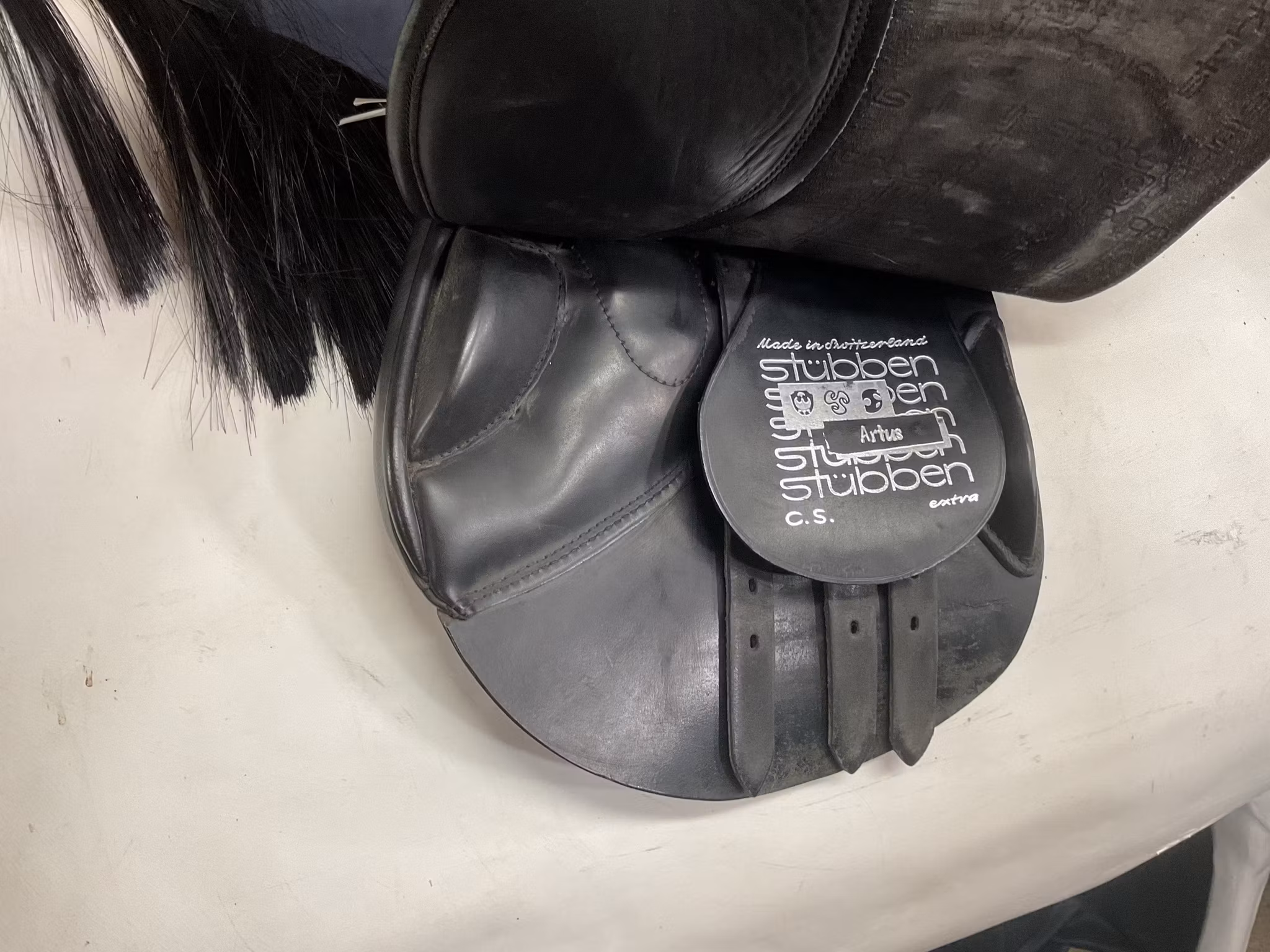 Stubben artus extra sadel,svart,17”,XW,fint skick