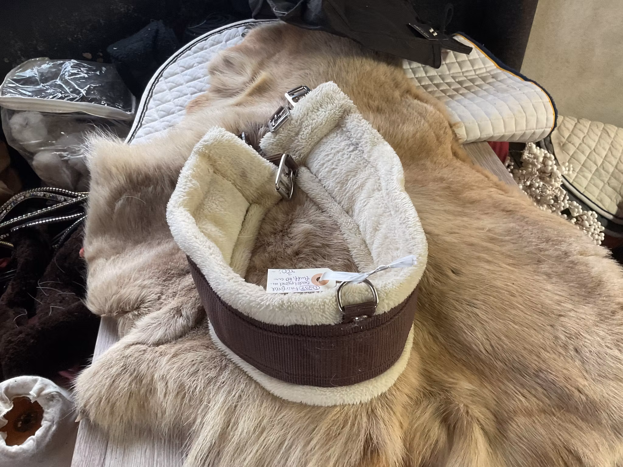 Fairfield sadelgjord med fluff,110 cm