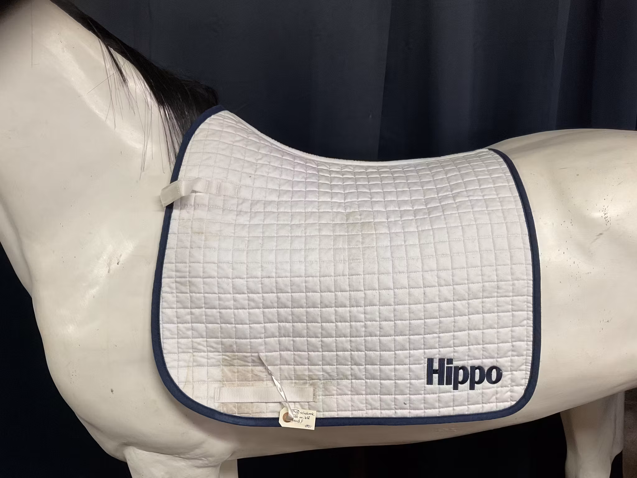 Schabrak vitt med blå rand,f