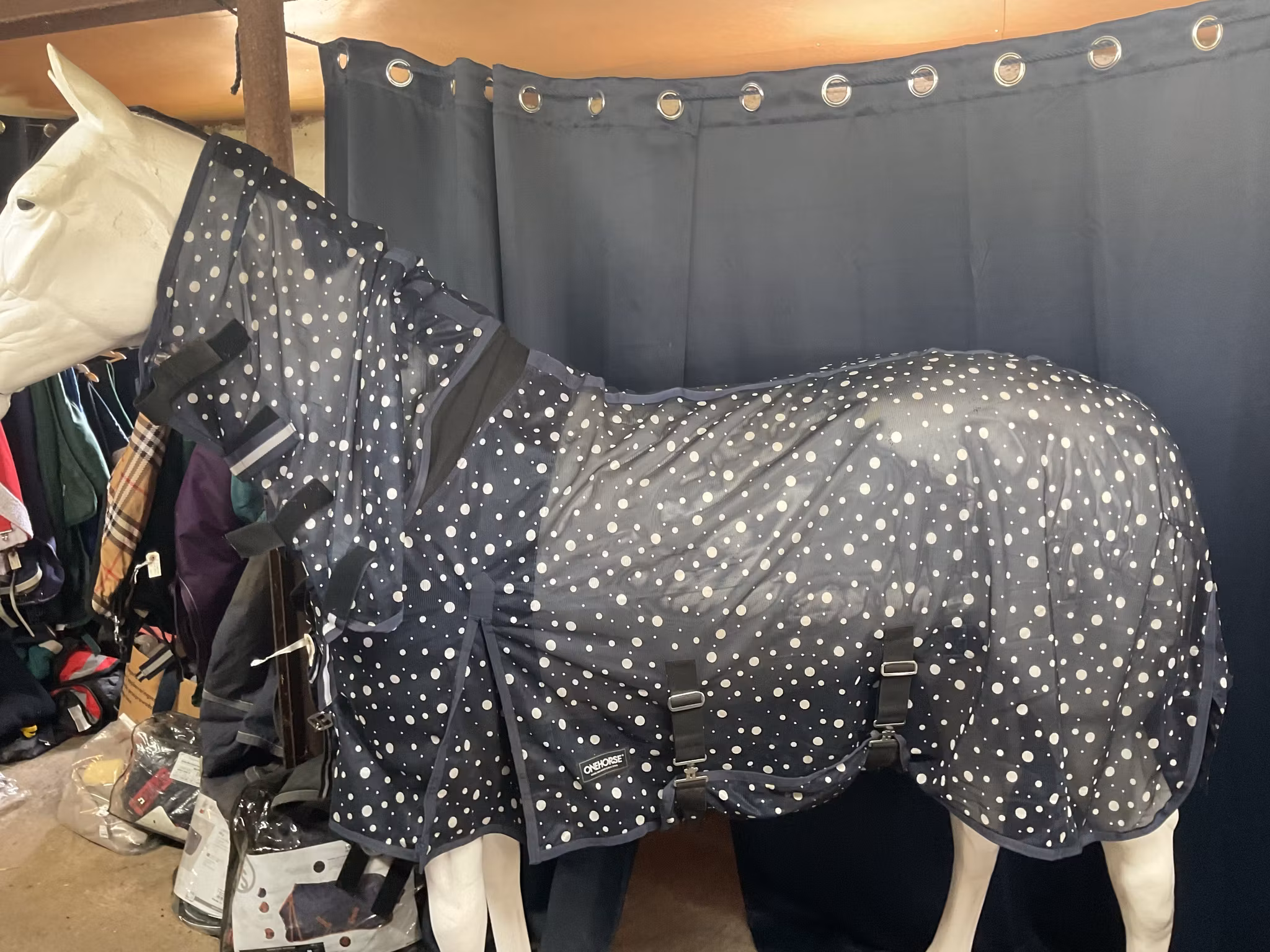 Onehorse flugtäcke, med magplatta,135 cm