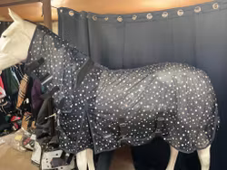 Onehorse flugtäcke, med magplatta,135 cm
