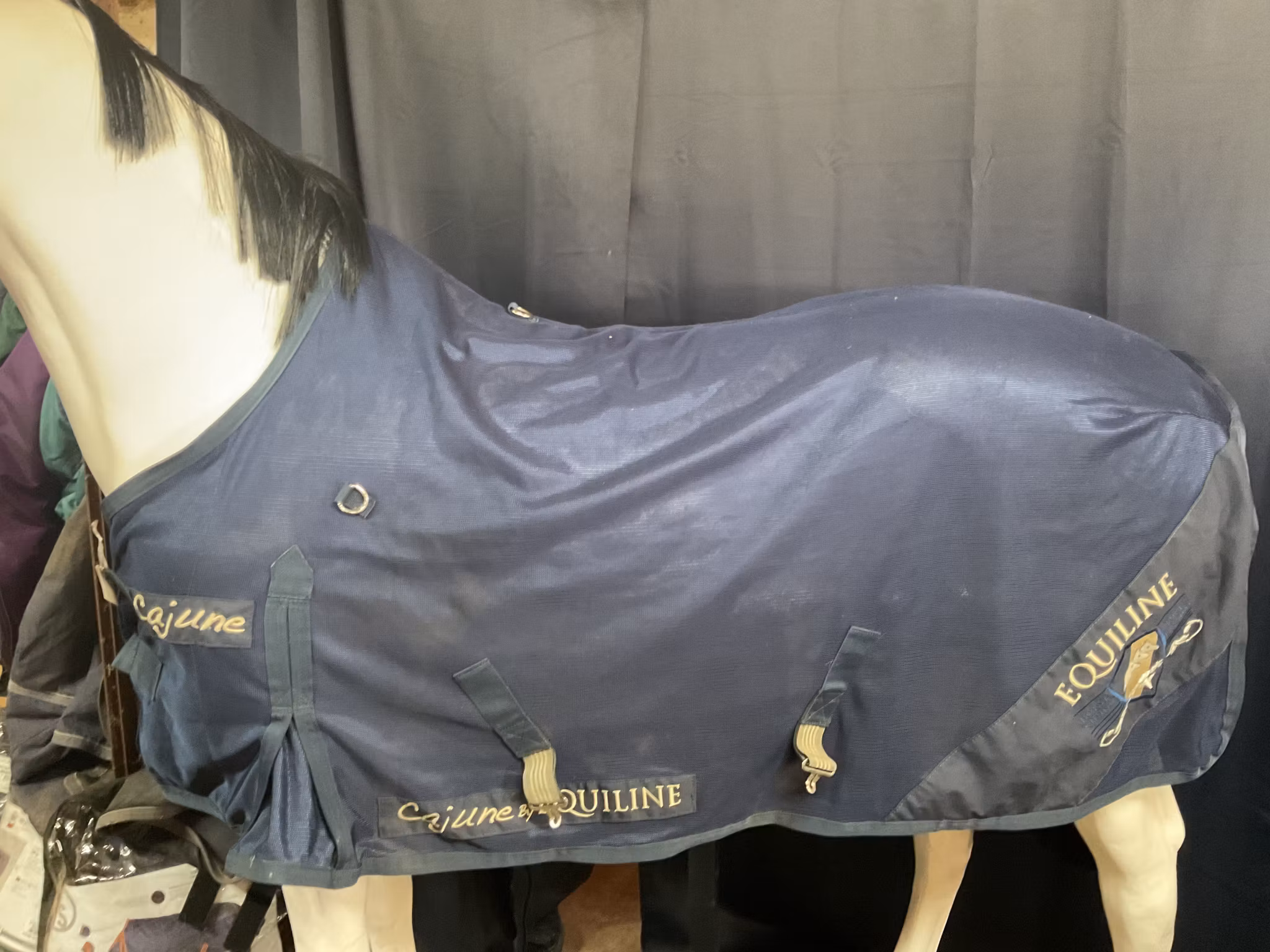 Equiline cajune,flugtäcke,125 cm, ett hål