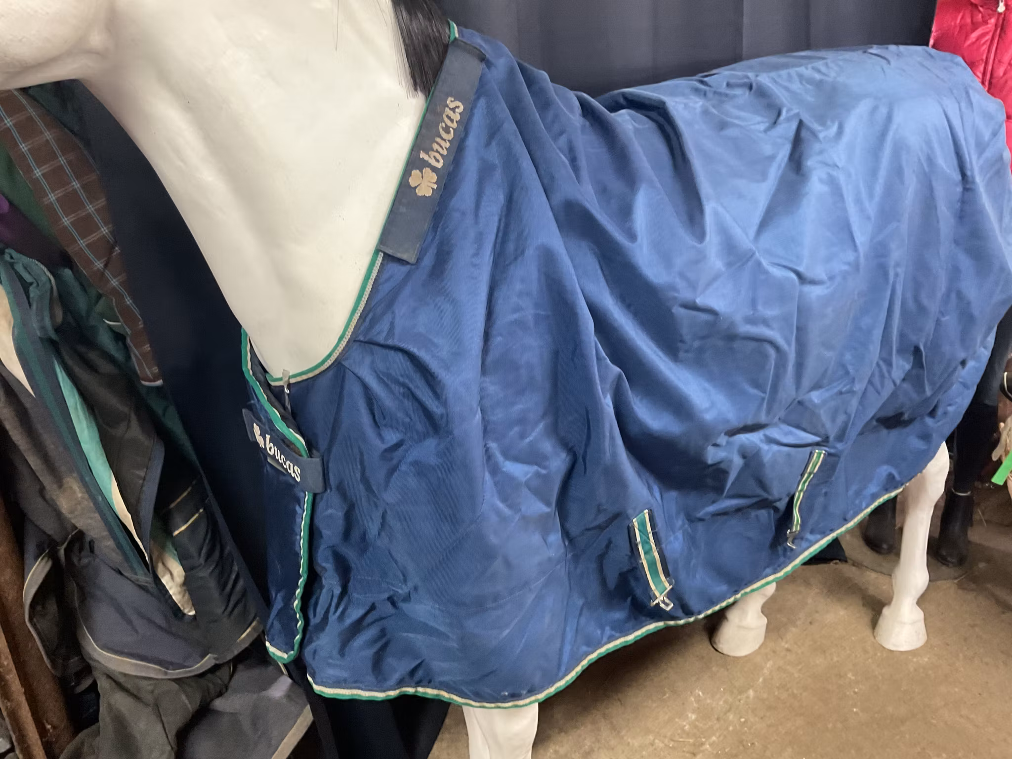 Bucas täcke,fleece insidan, 135 cm
