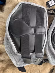 Santa cruz benskydd med ludd,4-pack,svarta,f,nya