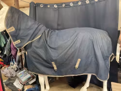 Bucad freedom turnout täcke med fast hals,otvättat,145 cm, 100 gr