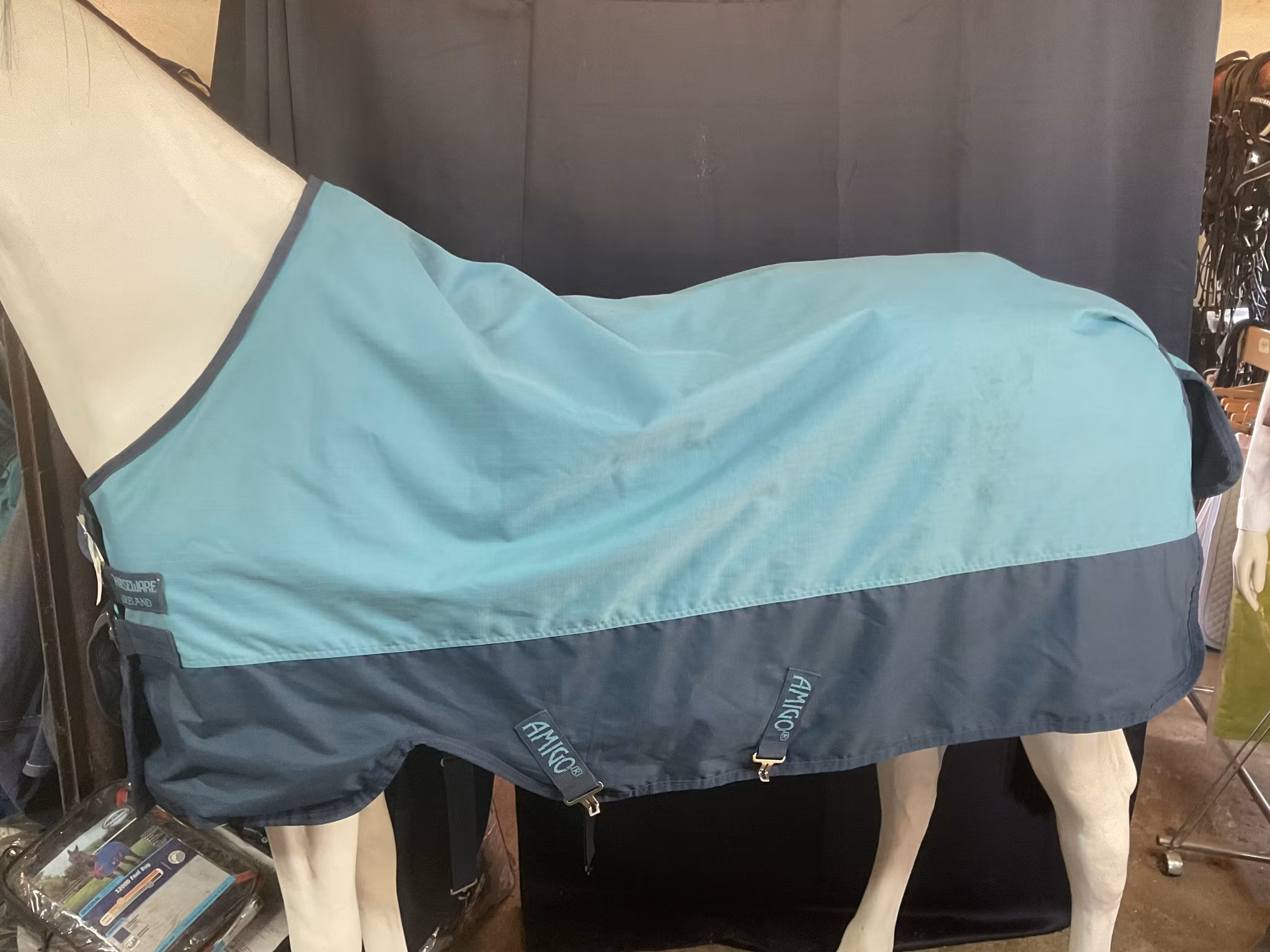 Amigo täcke,50 gr,125 cm, fint skick