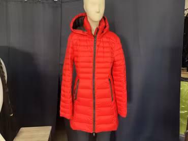 Superdry jacka,röd,s