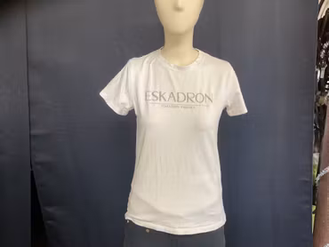 Eskadron t-shirt vit,m
