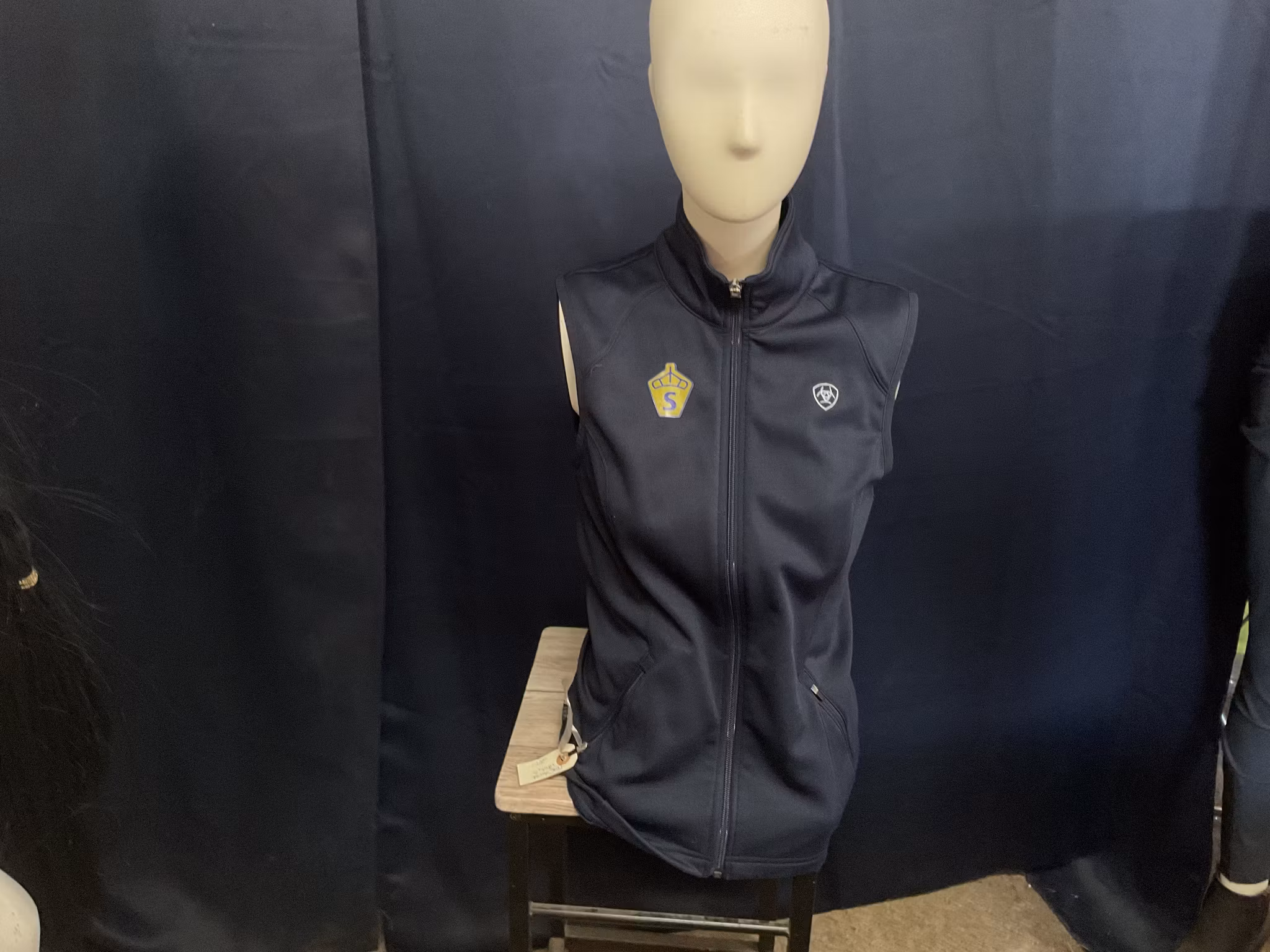 Ariat väst,s
