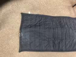 Poly pads, ett hål