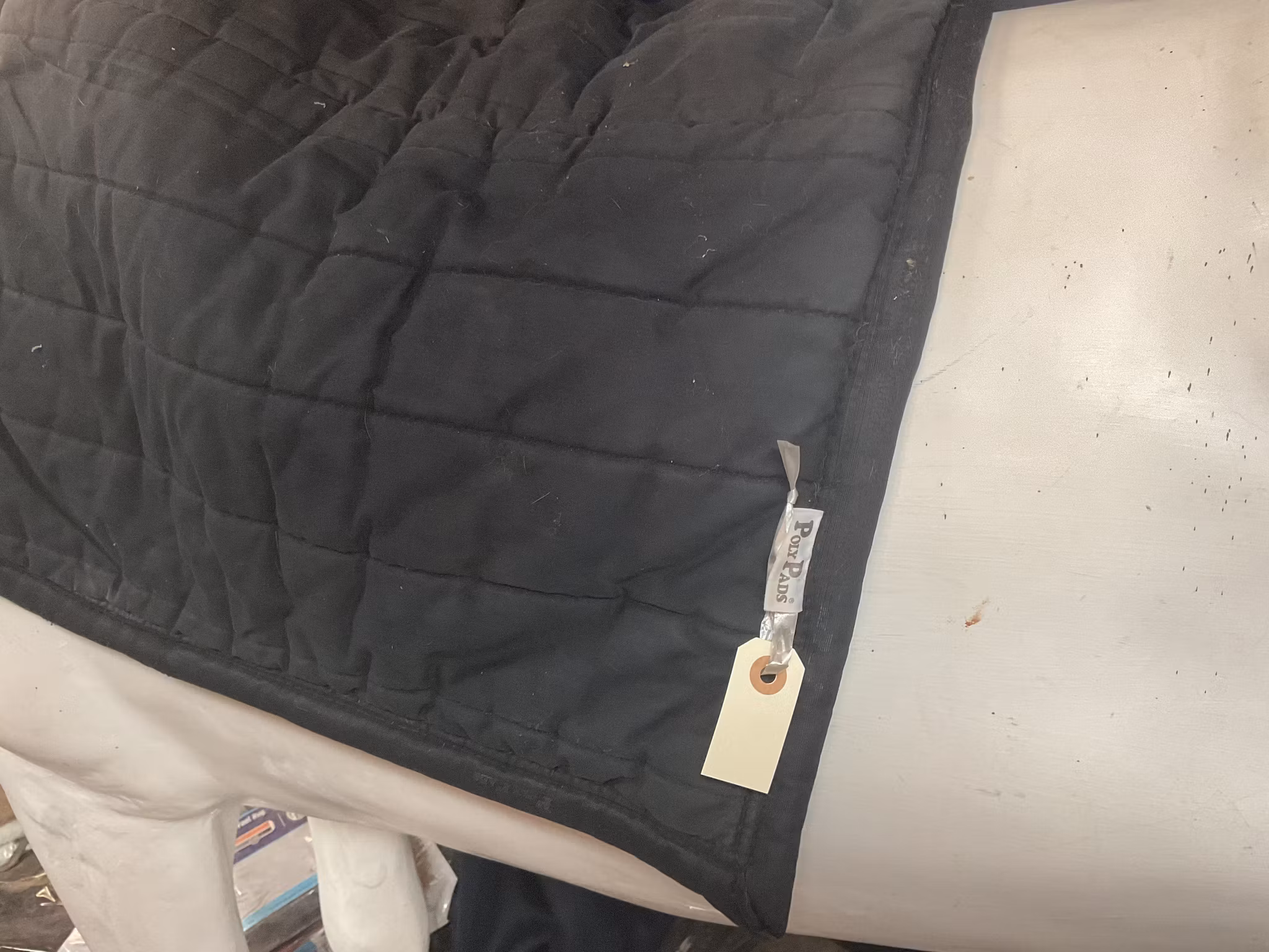 Poly pads, ett hål