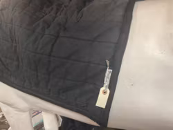 Poly pads, ett hål