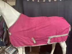 Bucas täcke,0 gr,slitet på insidan,125 cm, tvättat och impregnerat
