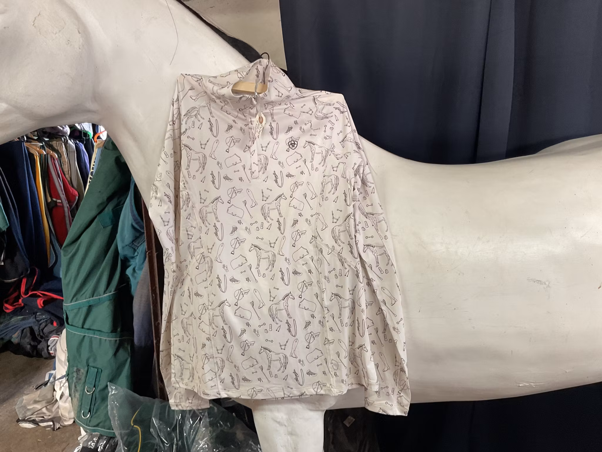 Ariat tröja lowell,vit, 1/4 zipfunktion