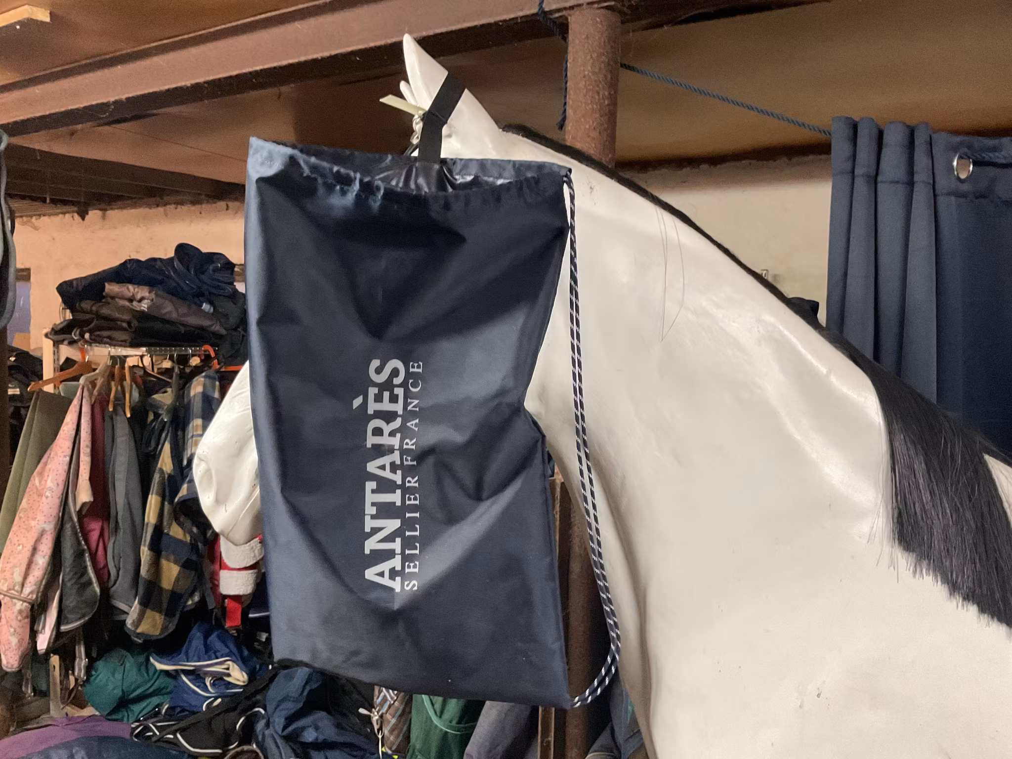 Antares tränsväska