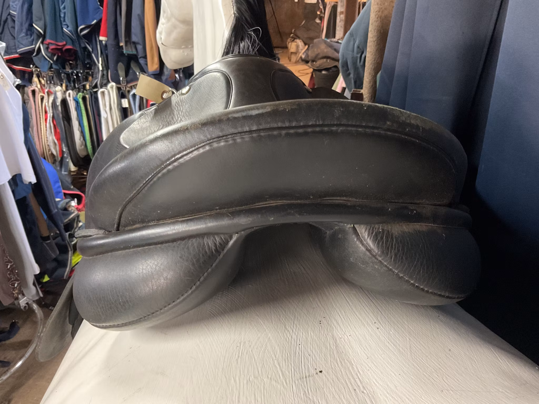 Sadel svart, 17,5”, W