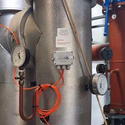 YO Temp measures the temperature at up to three external locations.