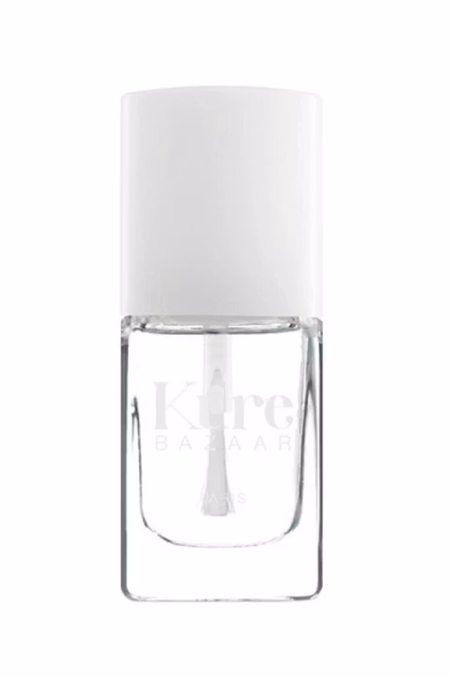 Kure Bazaar snabbtorkande topplack - Vegan. - 12-free nagellack. - Bra hållbarhet.