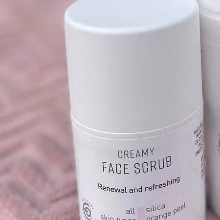 Face Scrub FÖLLINGE PRO alla hudtyper