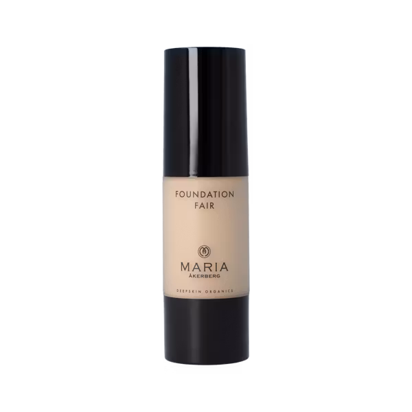 Foundation Fair passar en mycket ljus hud med kall underton.  Foundation från MARIA ÅKERBERG är en växtbaserad underlagscreme som ger en jämnare hudton samtidigt som den skyddar och mjukgör huden. For