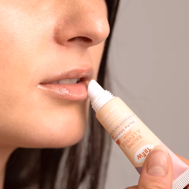 White Peach Lip Balm TREW