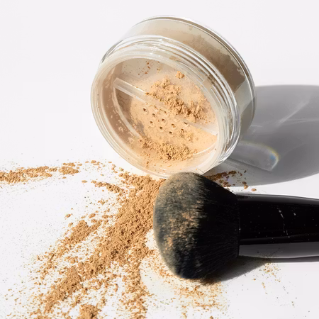LIGHT BEIGE Loose Mineral Foundation SPF 25 MARIA ÅKERBERG