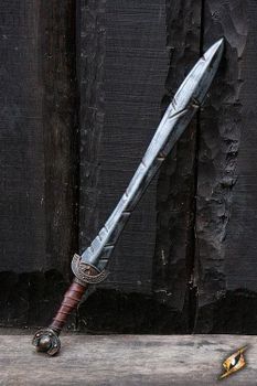 Battleworn keltiska bladsvärd