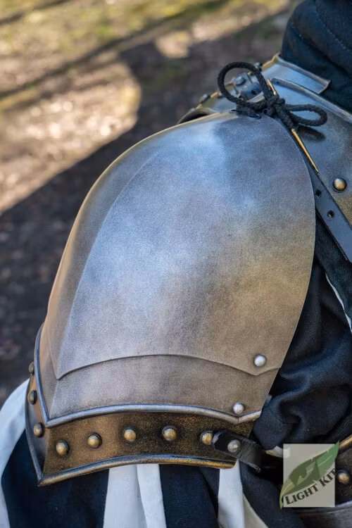 Knightly Armour Set