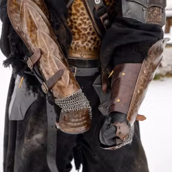 Raider Bracer