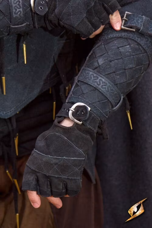 Ranger Bracers - Suede
