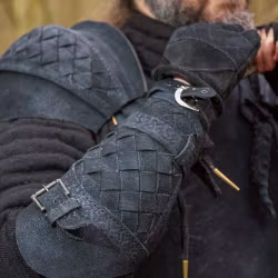Ranger Bracers - Suede