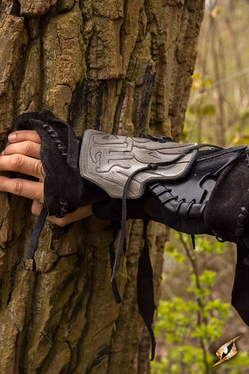 Bone Bracer