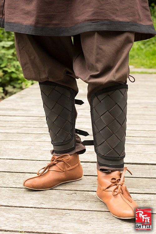 RFB Viking Greaves