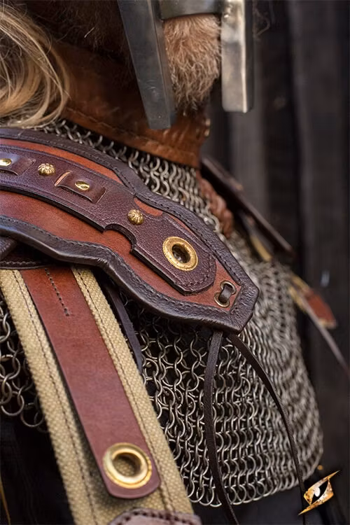 Roman Shoulder Armour - Brown