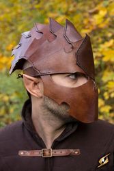 Assassin Helmet - Brun
