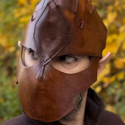 Assassin Helmet - Brun