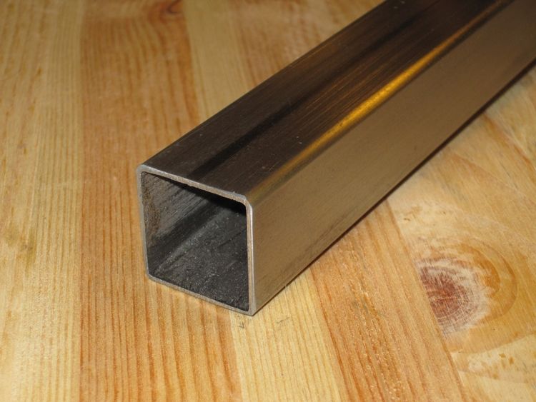 FYRKANTSRÖR KALLDRAGEN 25x25x2,0mm DIN 2395